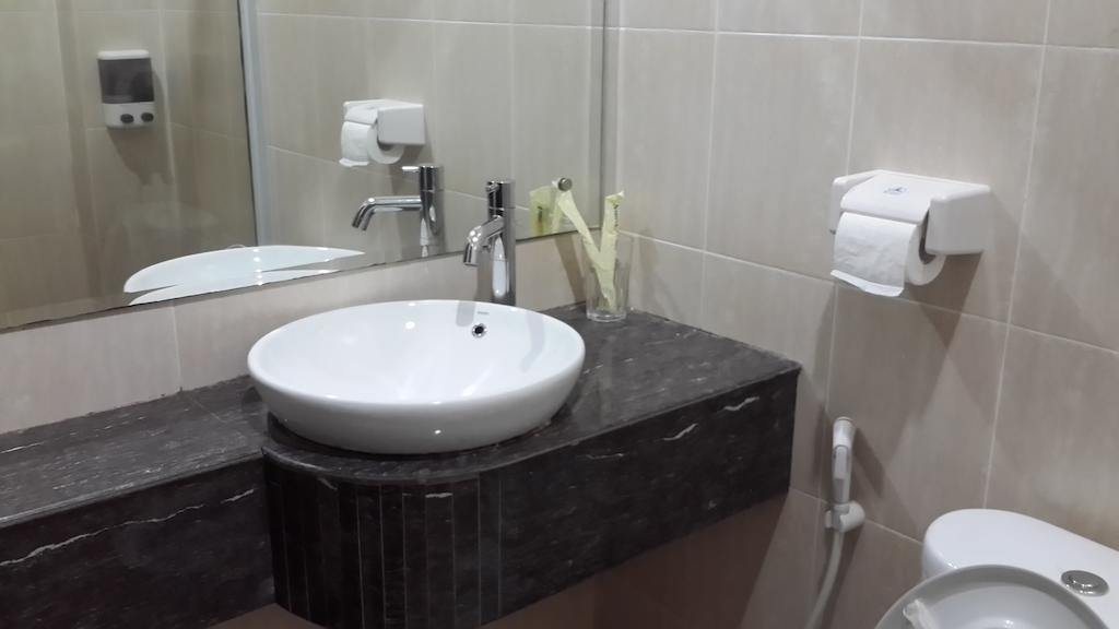 Nagoya One Hotel Batam Rom bilde